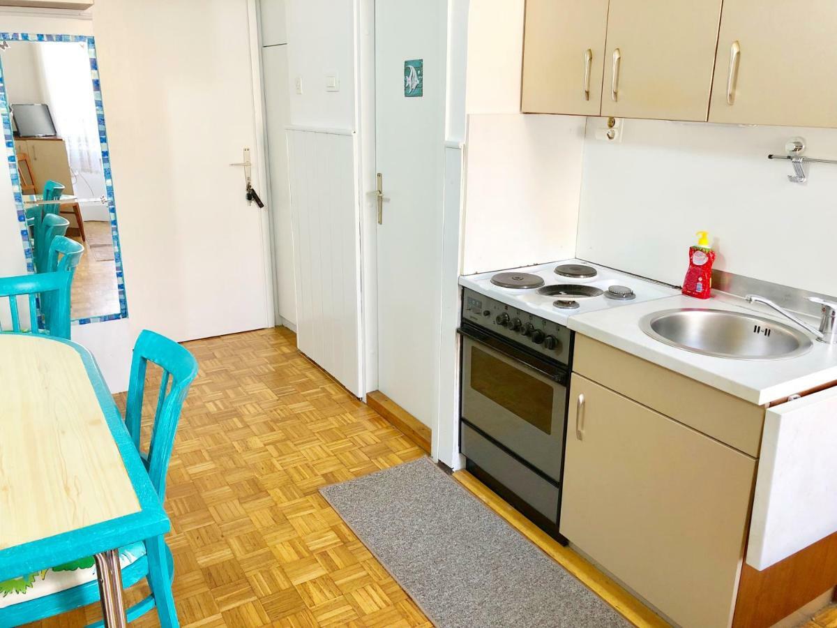 Studio & Free Parking, Aircool, Fresh Bedding Appartement Lovran Buitenkant foto